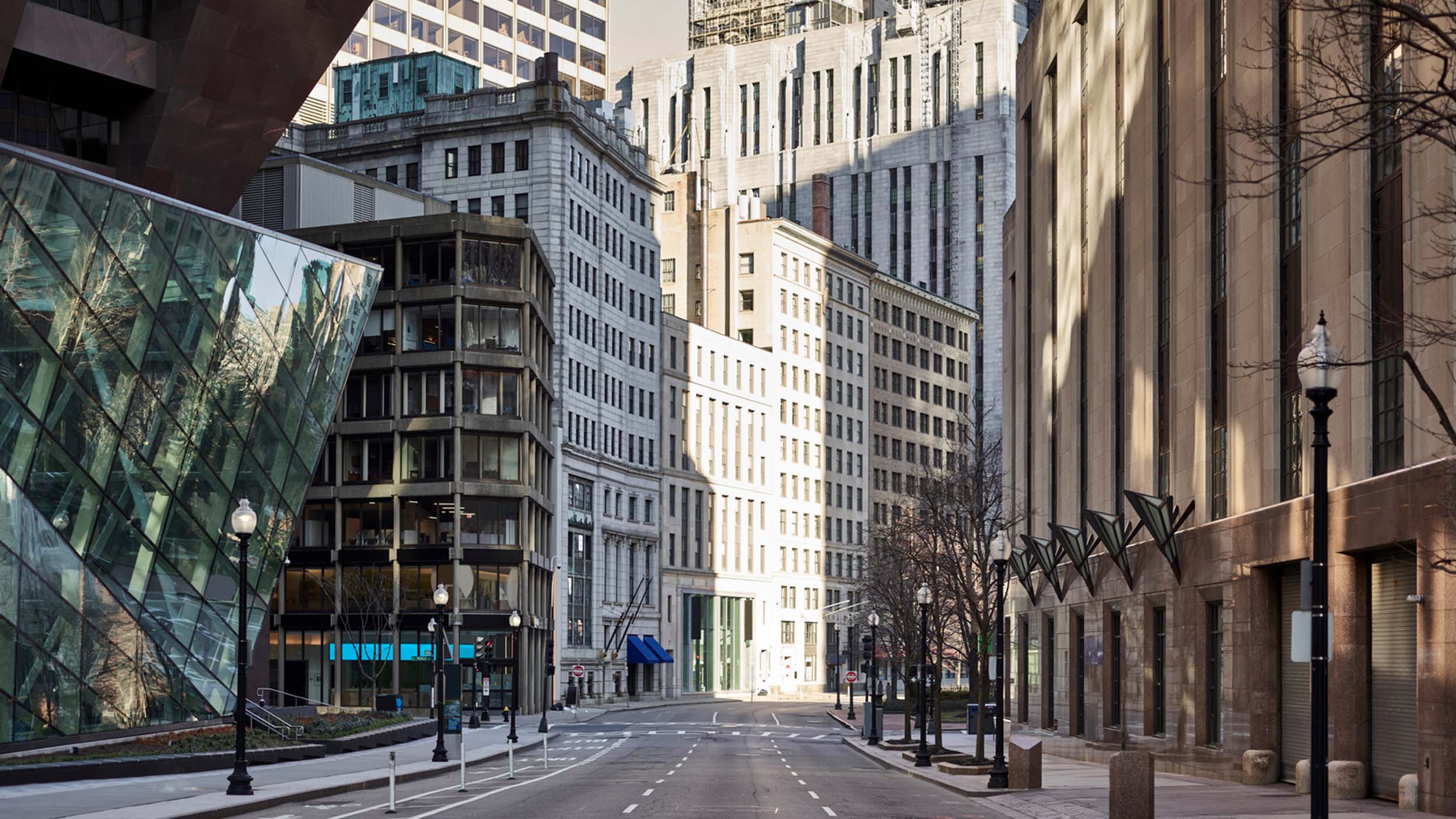 Integrating distressed debt to improve portfolio outcomes