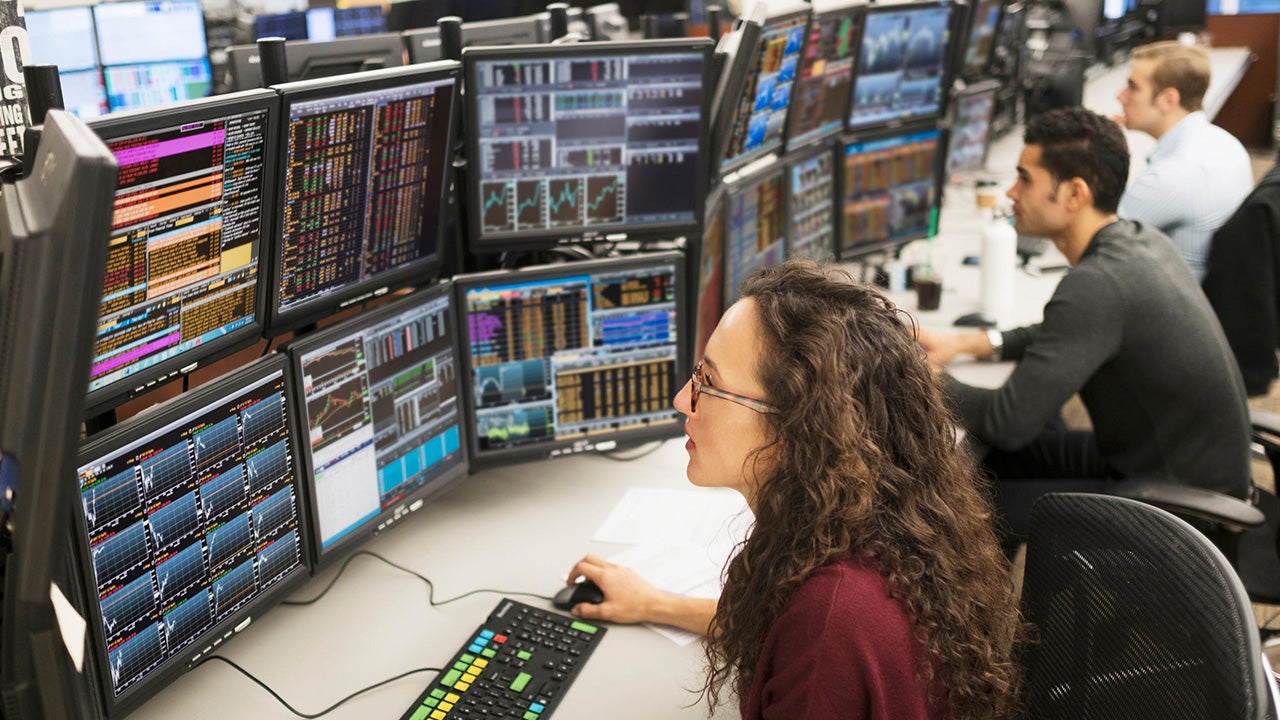 Strategic Sector Selector