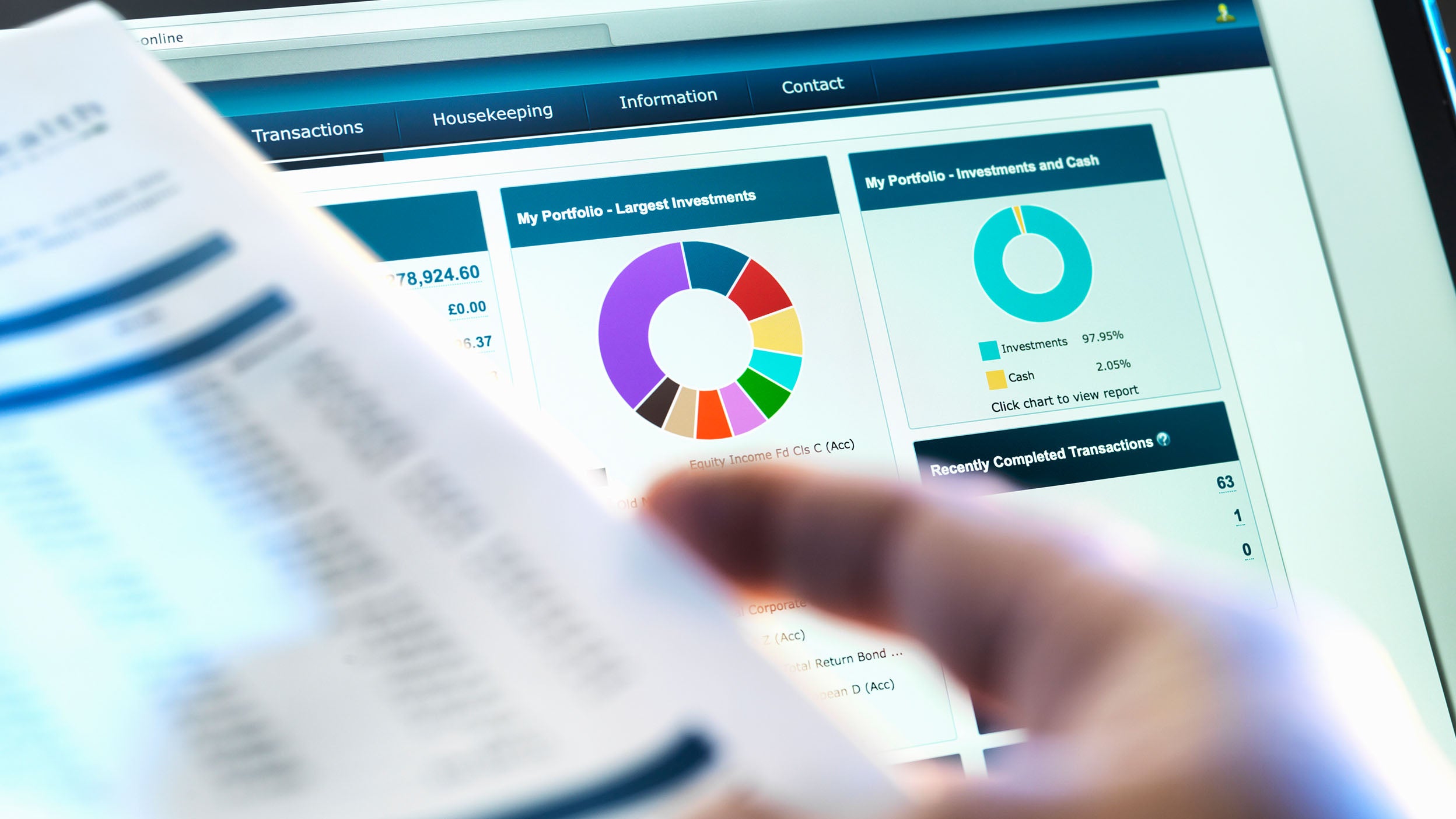 Diversifying 60/40 portfolios Senior Loans