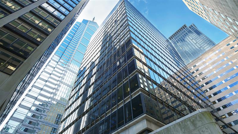 Cross-border capital investment across global commercial real estate markets