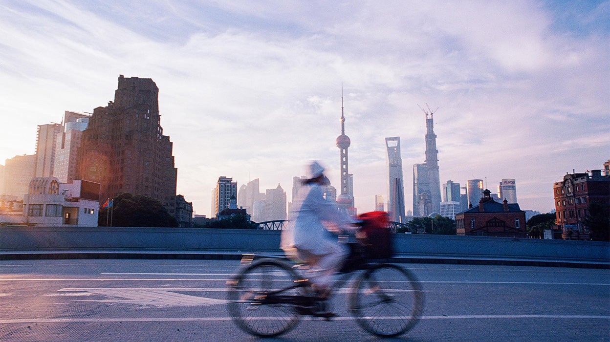 China’s golden week holiday – an uneven consumption recovery