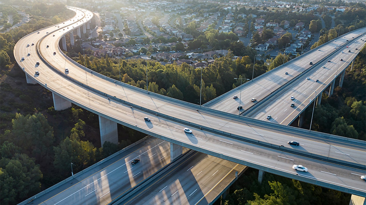 Building portfolios with structural inflation: Resilience