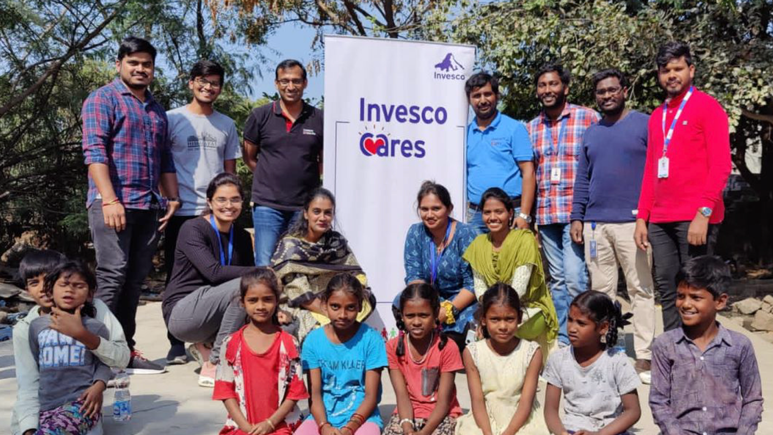 Invesco Women’s Network Volunteers