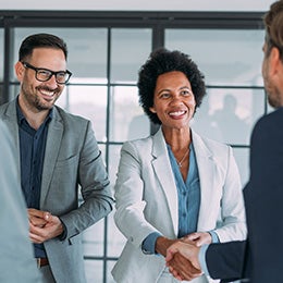 Business%20people%20shaking%20hands%20in%20the%20office.%20Business%20persons%20handshaking%20during%20a%20meeting%20in%20modern%20office.