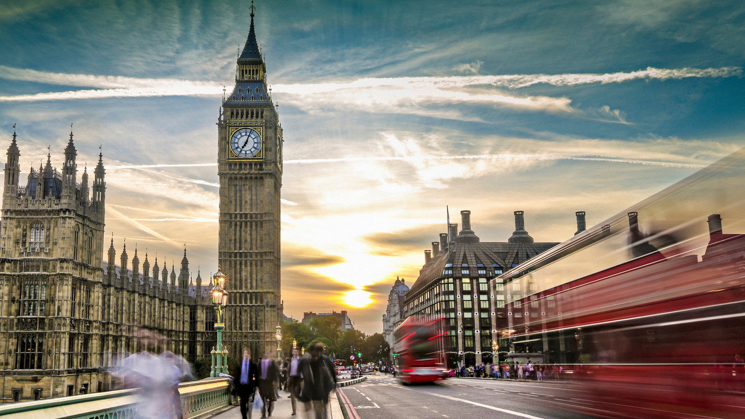 Sunset in Houses Of Parliament - London
