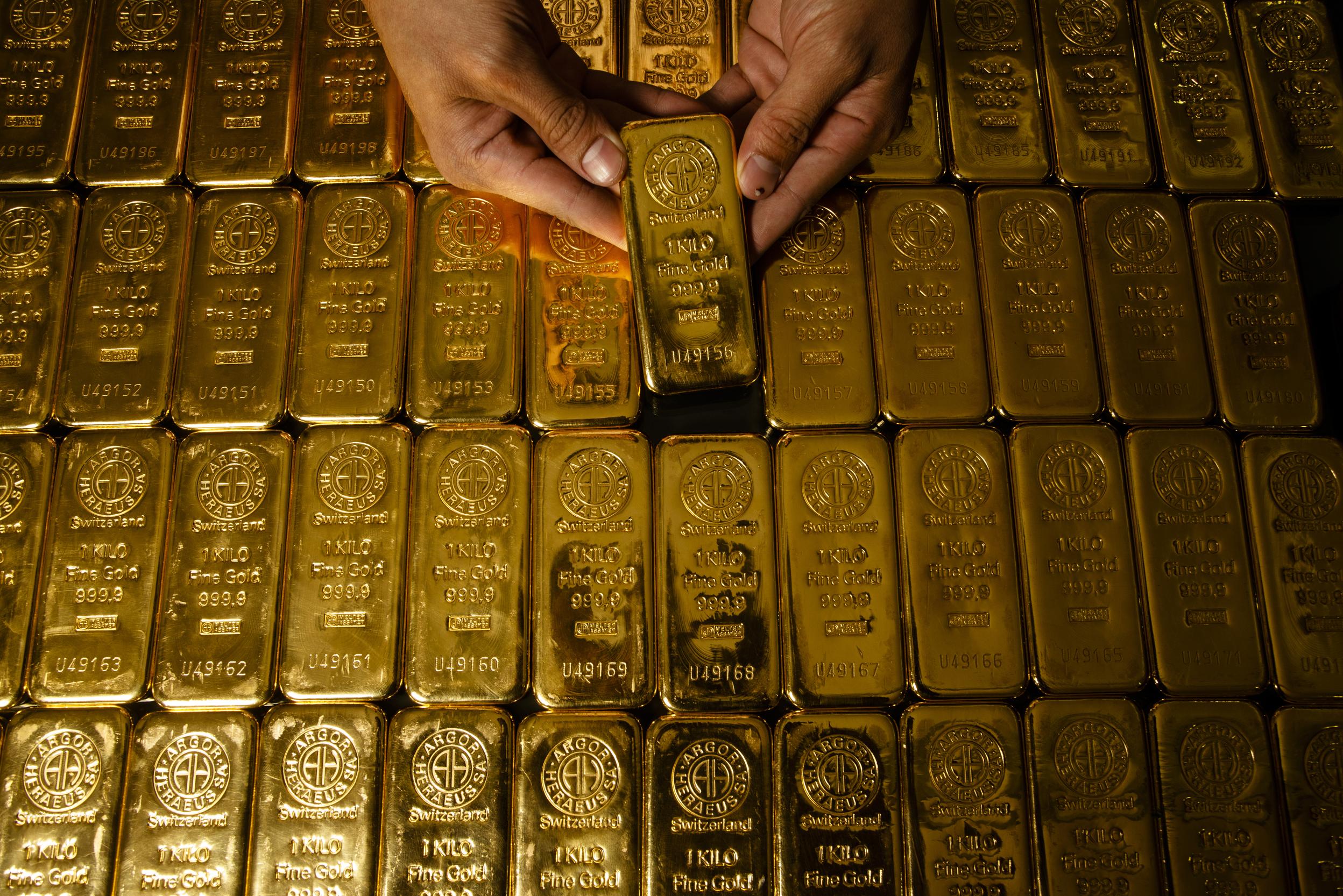 Central%20Banks:%20As%20good%20as%20gold