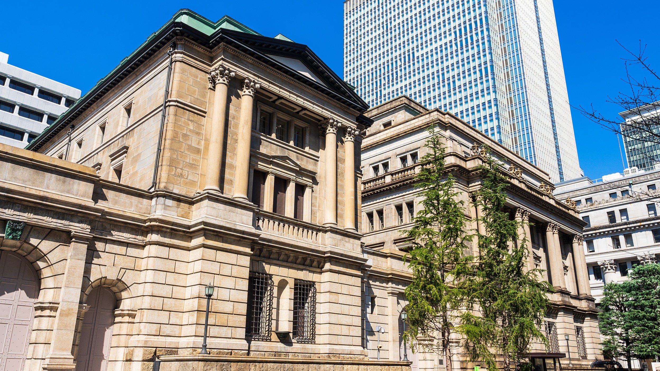 Global View 20251219