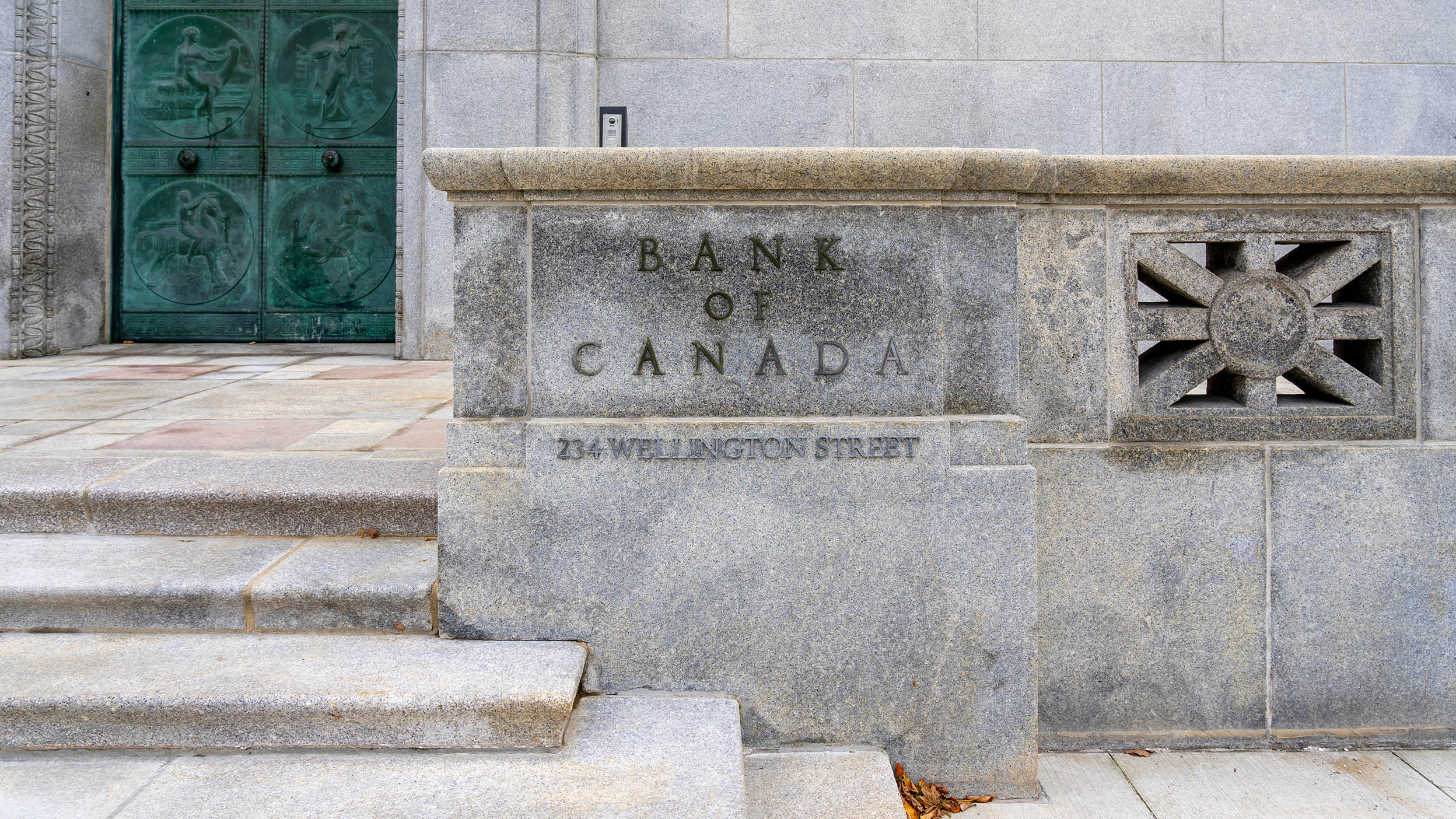 Bank of Canada sign on the building at the head office complex along Wellington Street, Ottawa, Canada.