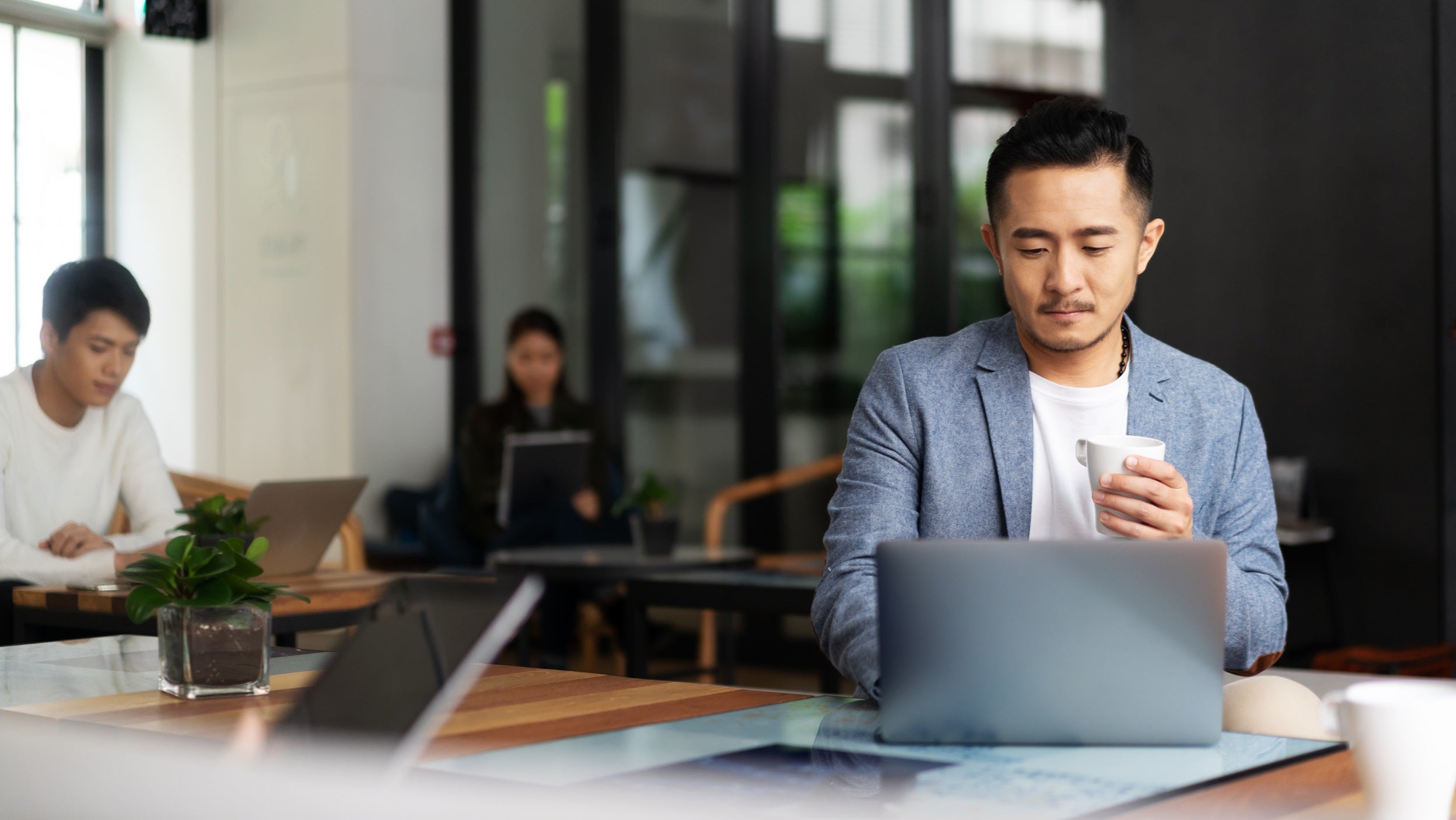 Investment trusts: how do they differ from open-ended funds? 