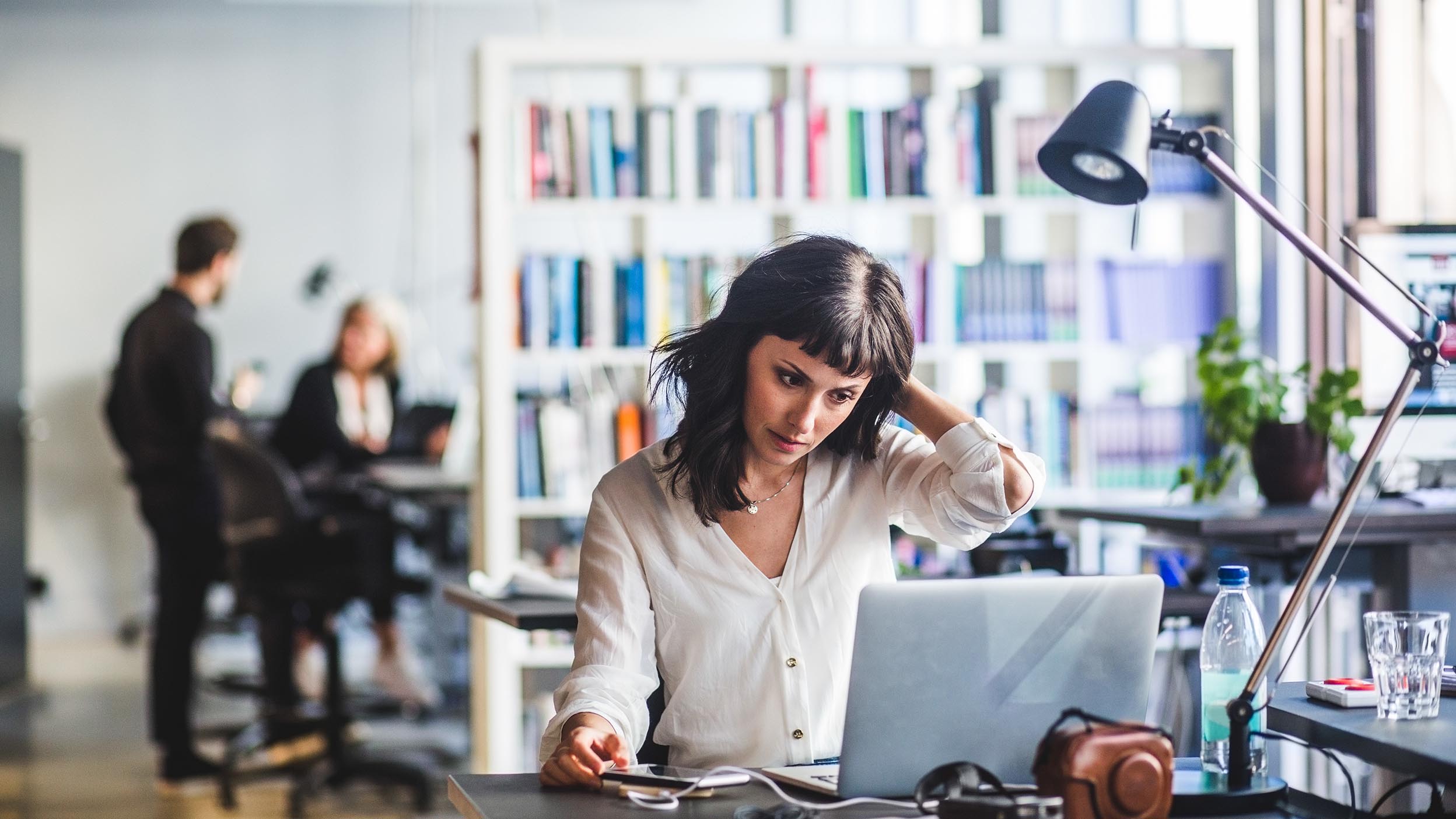 women working on the laptop