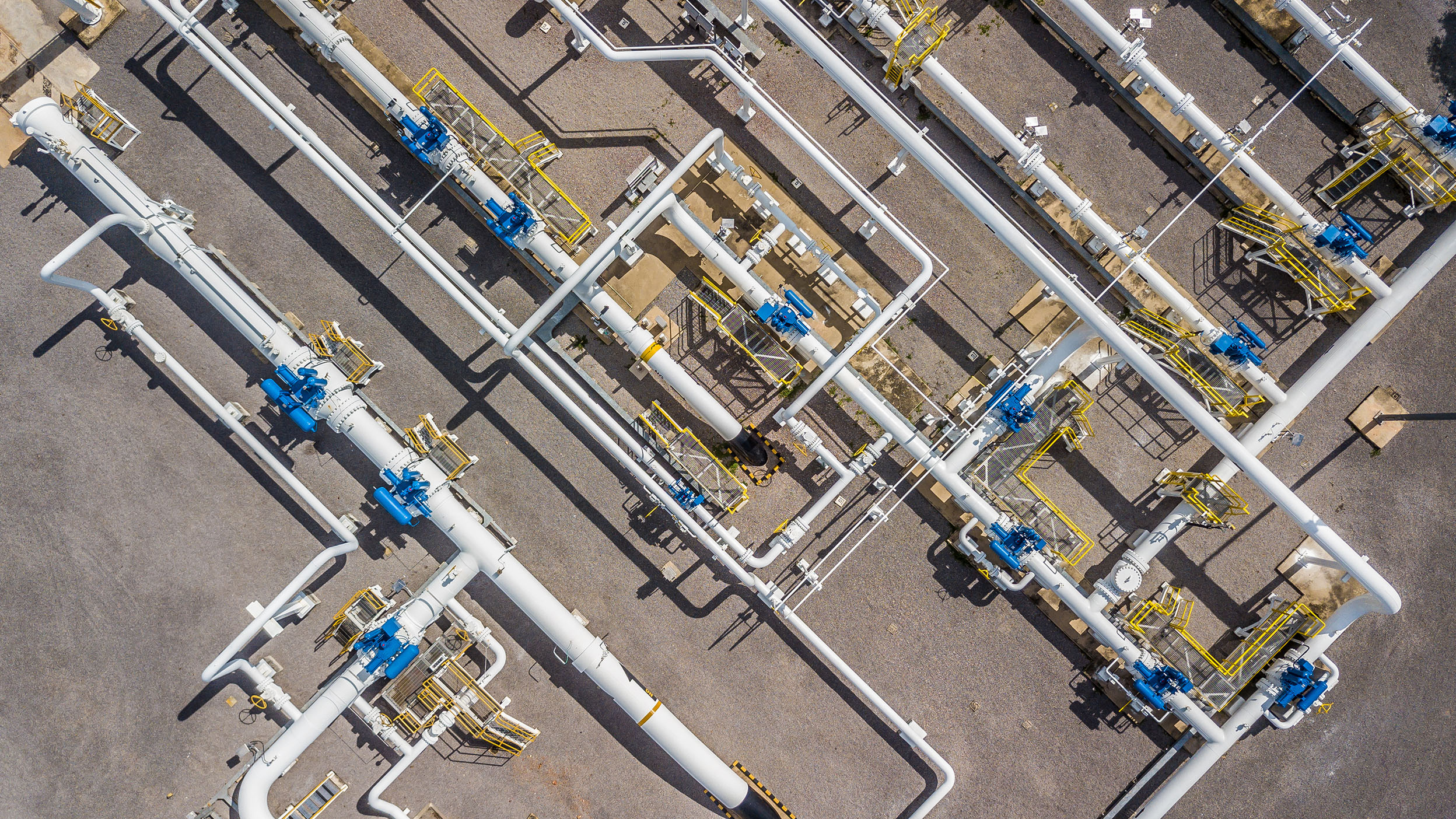 Oil pipes from top view