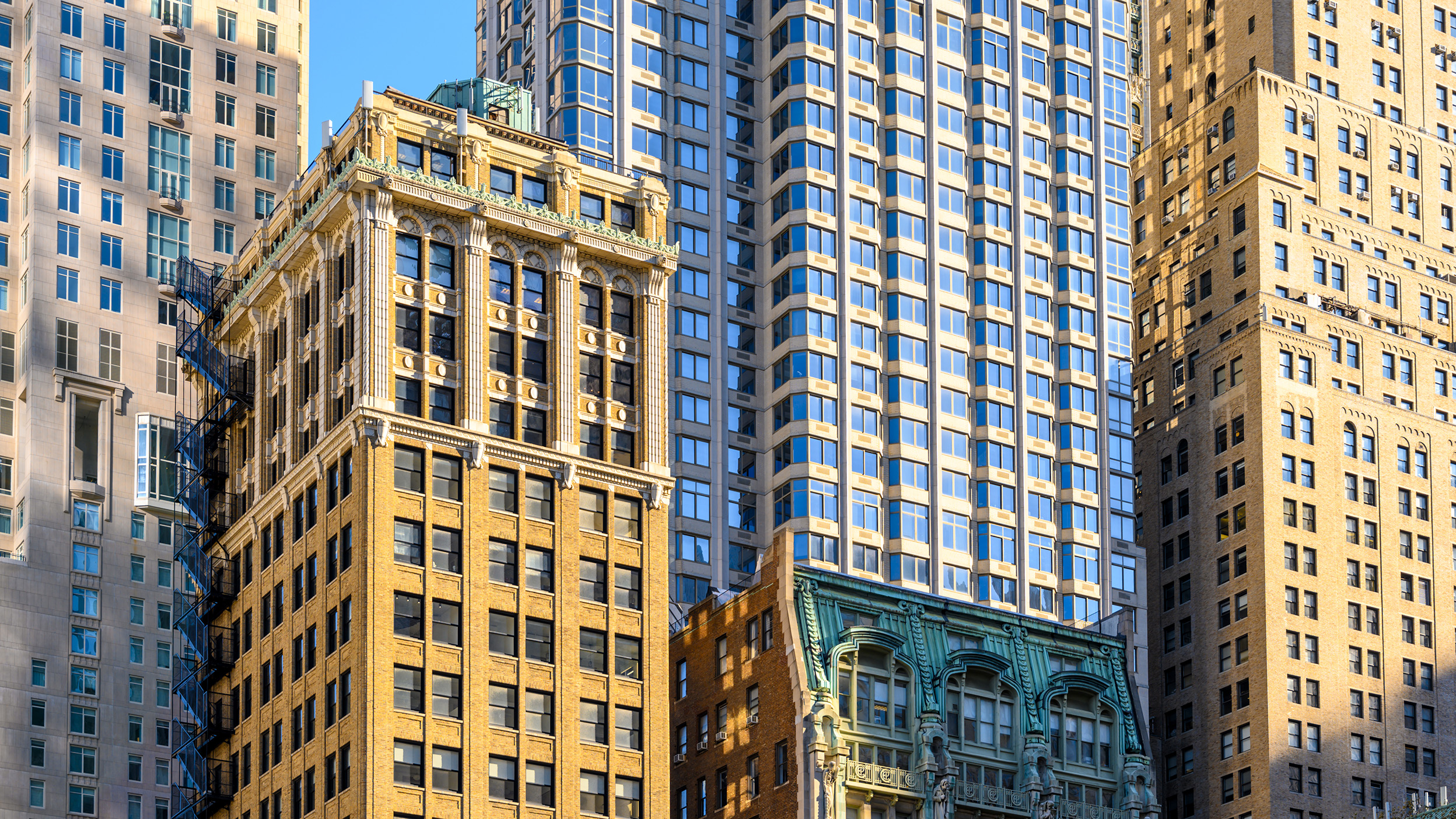 While private asset-based lending is all the rage, insurers should not overlook public ABS
