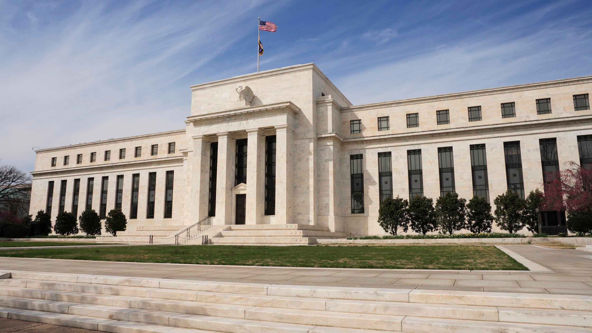 The federal on sale reserve bank