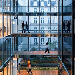 People%20at%20the%20office%20buidling