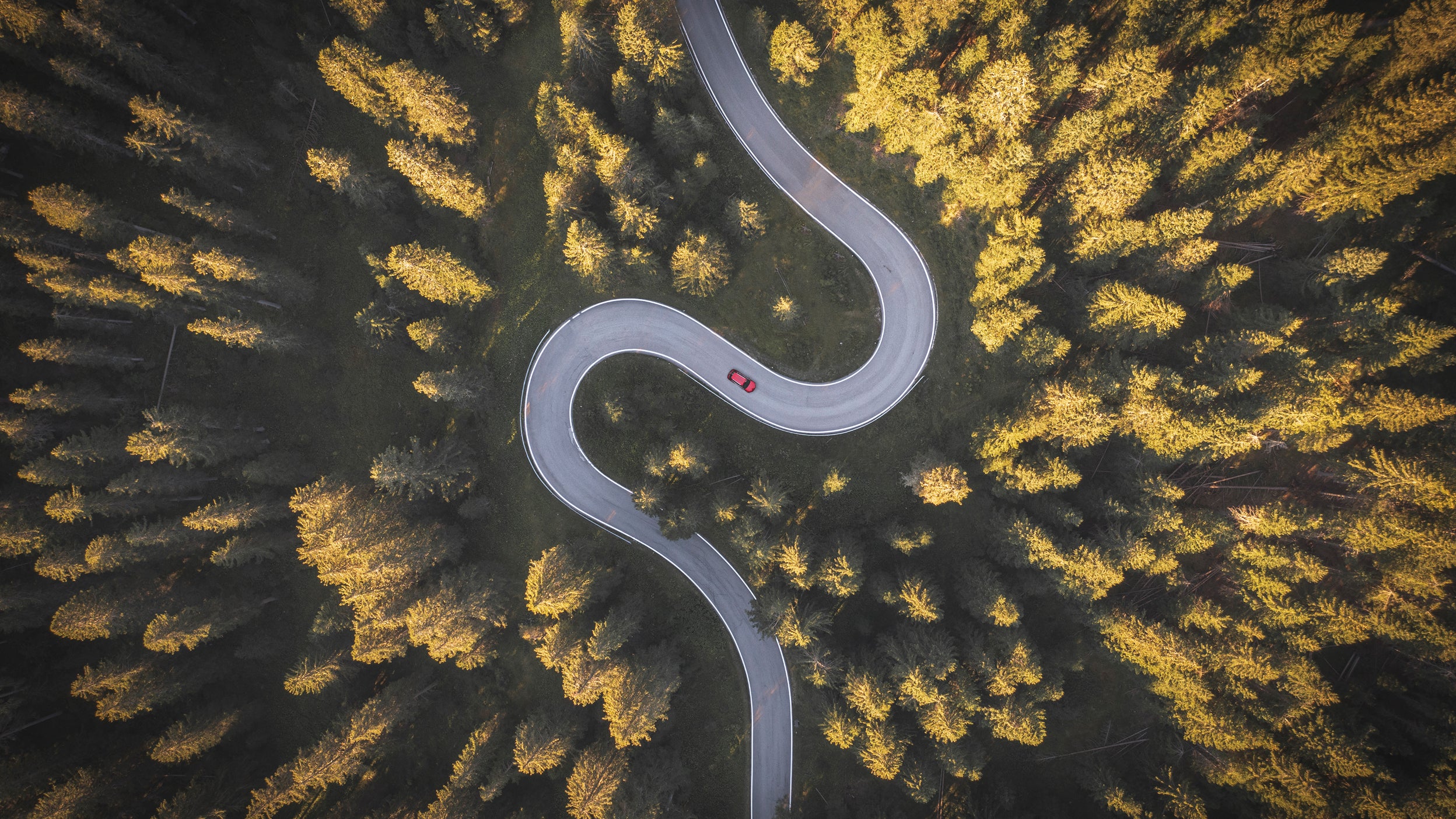 Curver road from top view