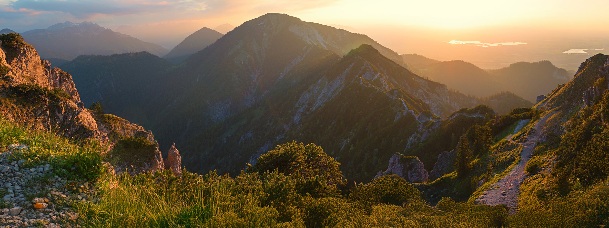 Alpine landscape panorama in the evening, herzogstand mountain
