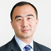 Jeff Feng, CFA,Portfolio Manager